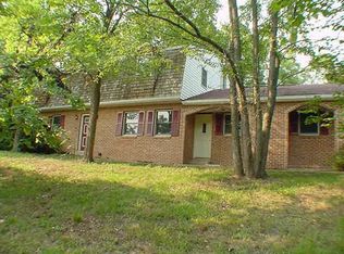 1380 Valley Green Rd, Etters, PA 17319