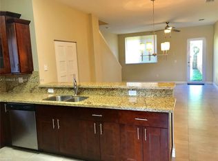 1112 NE 1st Ave, Fort Lauderdale, FL 33304