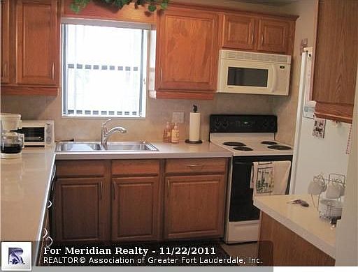 1st image of 2324 S Cypress Bend Dr APT 314