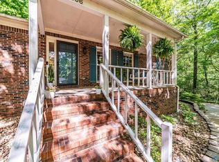 696 Falcon Rd, Madison, AL 35758