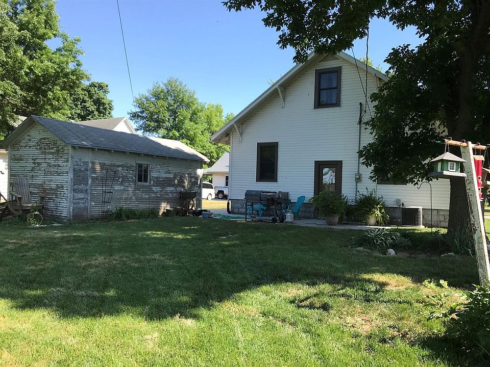 2nd image of 512 Grant St