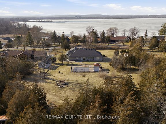 4th image of 3717 County Road 3 Rd