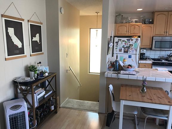 5th image of 327 34th St #A