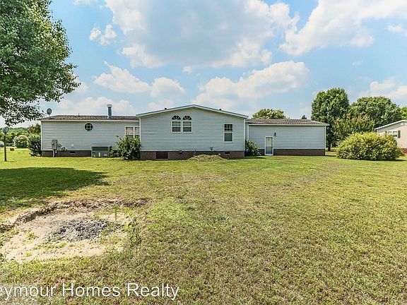 4th image of 106 Courtland Pl