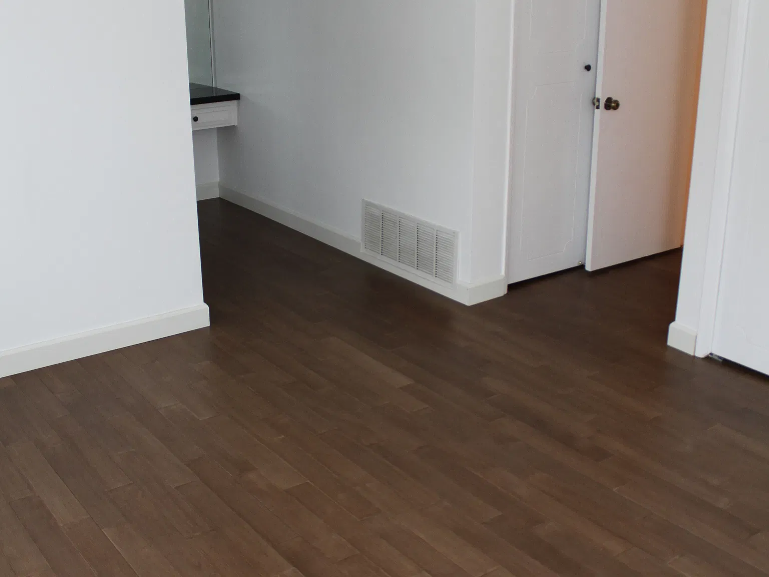 1 bed, 1000 sqft, $3,850 — Photo 1