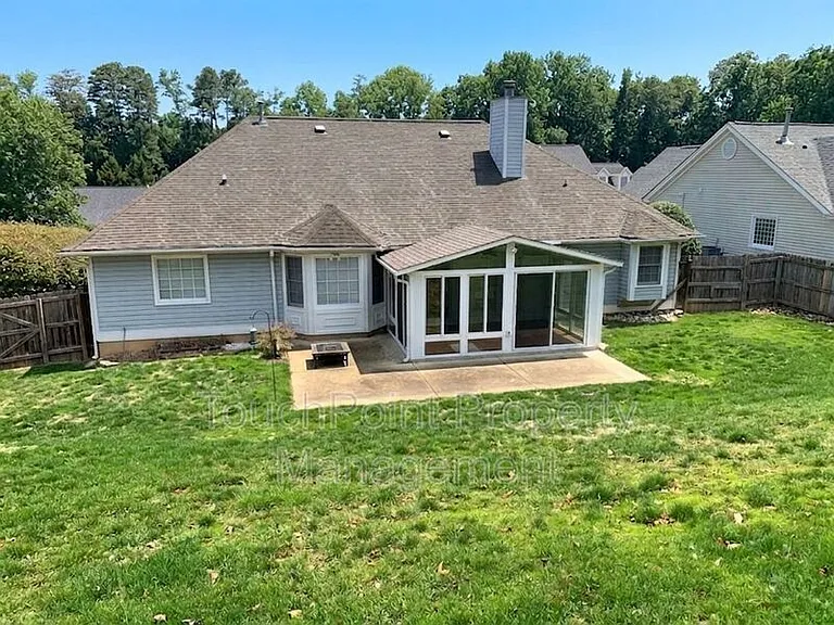 4319 Wynborough Ln — Photo 28