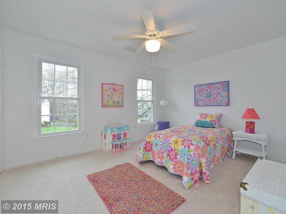 5th image of 8017 Oak Bridge Ln