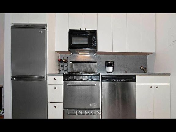 5th image of 2 Ave E 88 St #Studio