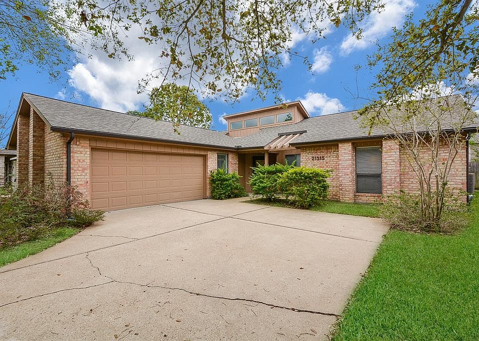 1st image of 21315 Park Royale Dr