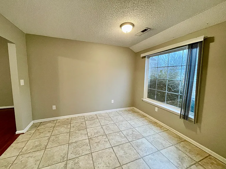 32 Winding Creek Way — Photo 7
