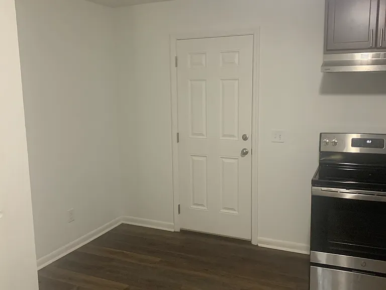 3104 Jim Lee Rd #A — Photo 1