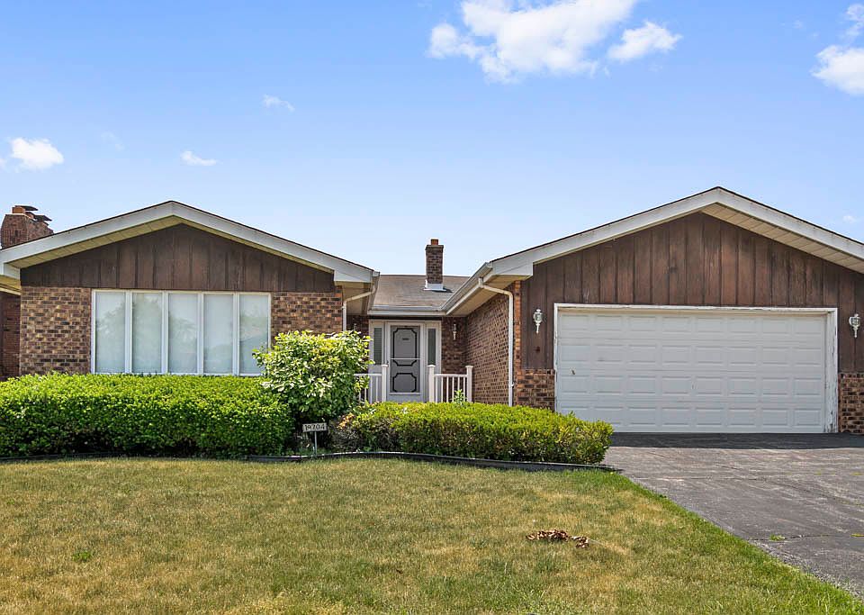 1st image of 19704 Lake Lynwood Dr