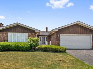 19704 Lake Lynwood Dr, Lynwood, IL