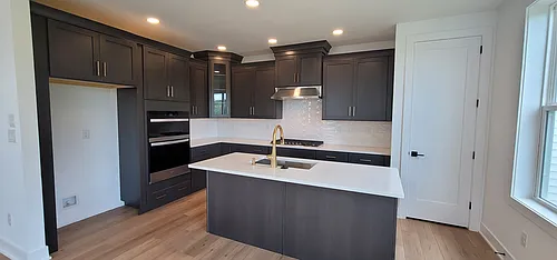 544 Anfield Rd Photo 1