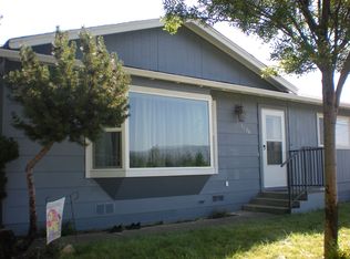 1126 North St, Yreka, CA