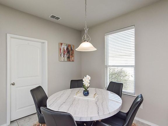 5th image of 2325 Telfair Way