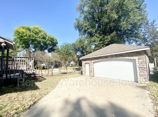 1829 48th St, Des Moines, IA 50310
