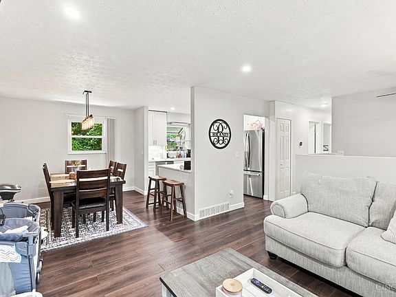 4th image of 6017 Grist Mill Ct