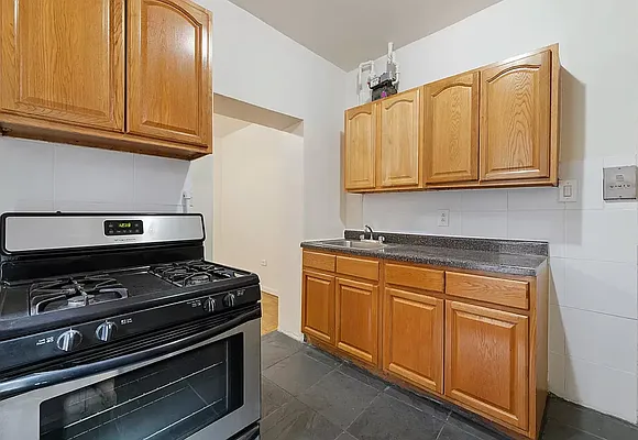 Rented by REAL New York | media 16