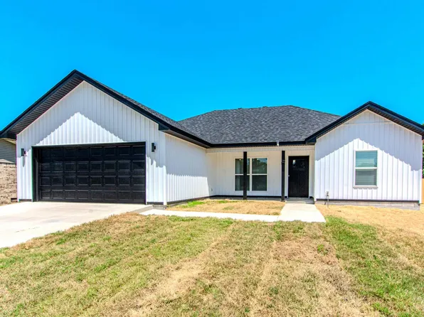 1000 Eastview Dr, Jacksonville, AR 72076