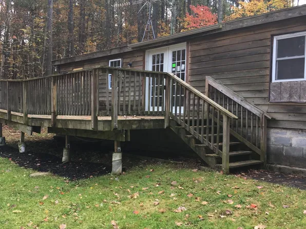 749 Big Woods Rd, Freehold, NY 12431