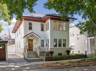 629 Kenwood Pkwy, Minneapolis, MN 55403