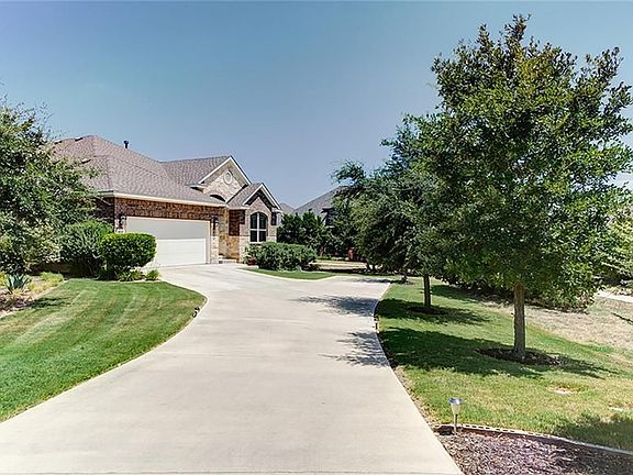 3rd image of 5504 Brady Bayou Cv