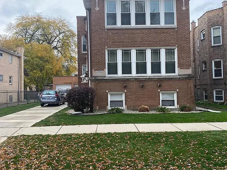 5339 W Leland Ave #G — Photo 2