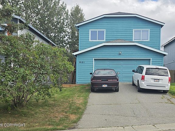 2nd image of 8101 Pinebrook Cir