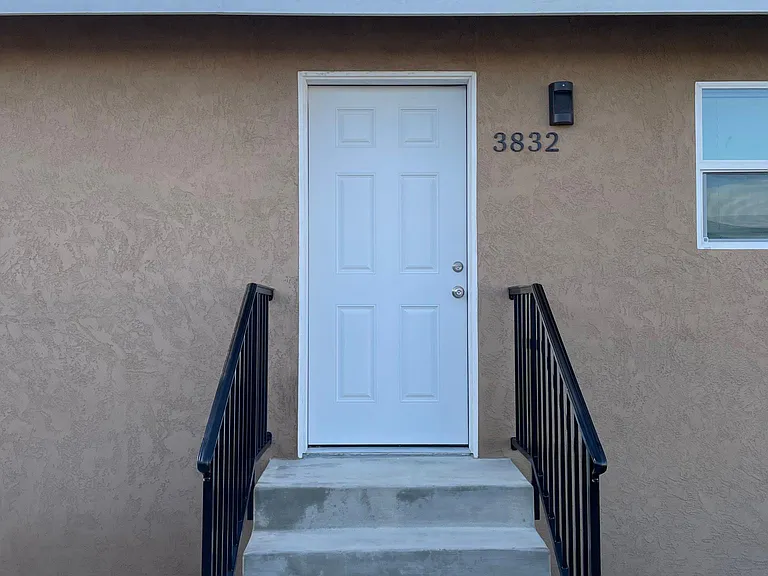 3832 Marlborough Ave #3832 — Photo 1