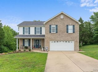 8 White Pine Ct, Union, MO 63084