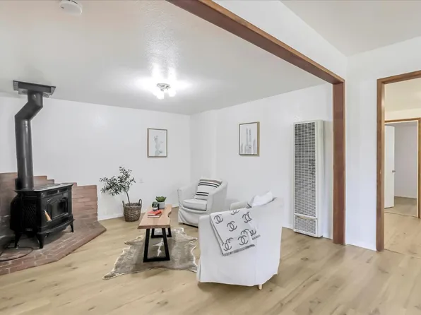 187 Aromas Rd, Aromas, CA 95004