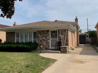 657 Escanaba Ave, Calumet City, IL 60409