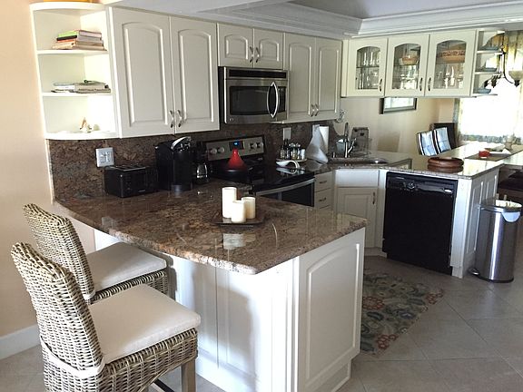 3rd image of 1440 Middle Gulf Dr Unit 3D