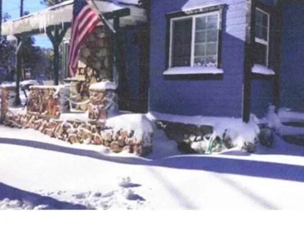 568 Temple Ln #A, Big Bear Lake, CA 92315