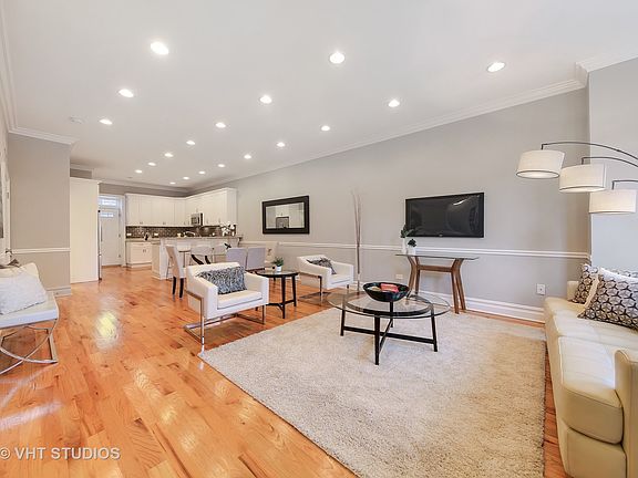 4th image of 3355 S Giles Ave