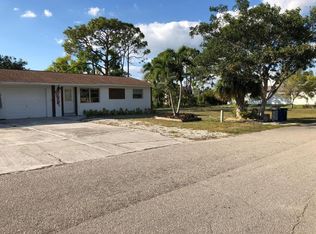 27311 J C Ln, Bonita Springs, FL 34135