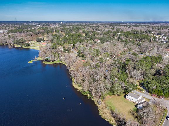 3rd image of 99 Goose Creek Dr