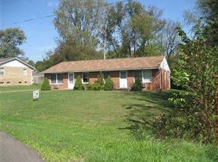 711 Carnwise St SE, Canton, OH 44707
