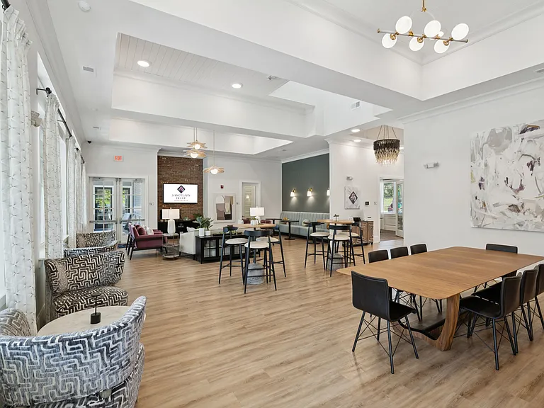 Sanctuary Bluff Apartments — Photo 18