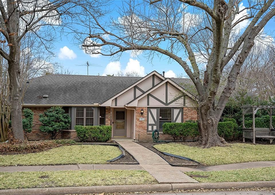 1st image of 2617 Brookcrest Dr