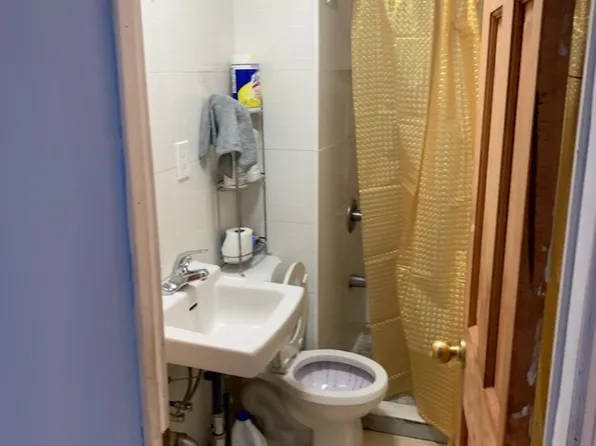 9202 95th Ave Floor 1, Ozone Park, NY 11416