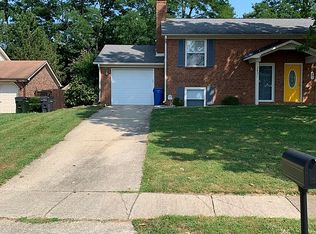 383 Woodview Dr, Lexington, KY 40515