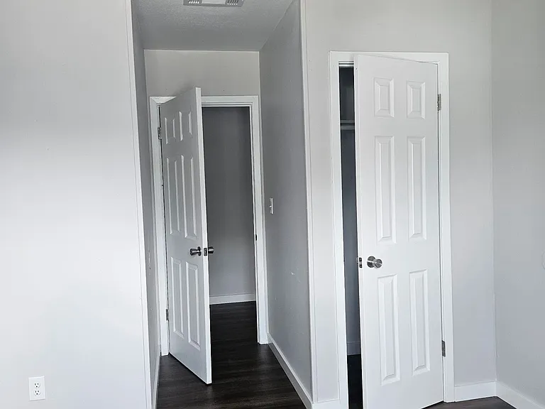 802 Abney Ave #D — Photo 5