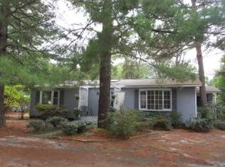 157 Flat Rock Ln, Aberdeen, NC 28315