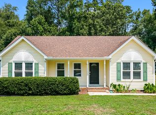 1024 Holly Pointe Dr, Wendell, NC 27591