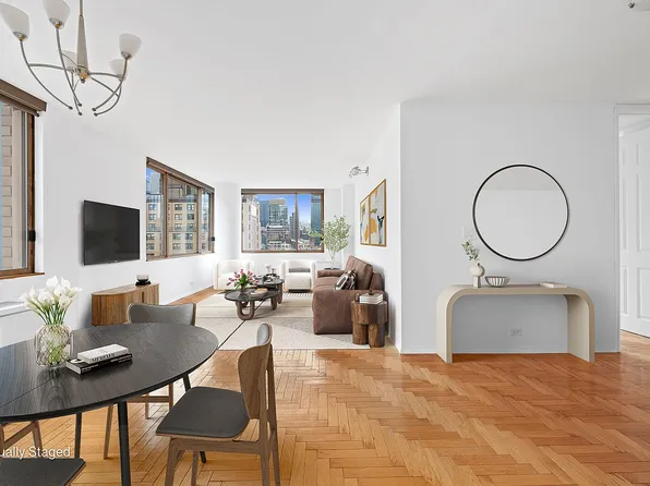 350 W 50th St APT 12B, New York, NY 10019