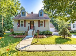 803 Saint Louis St, Florissant, MO 63031