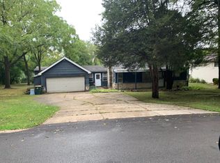 5806 Lee Ave, Downers Grove, IL 60516