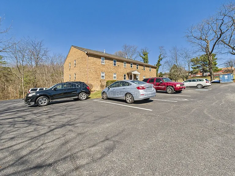 2407 Bare St. — Photo 29